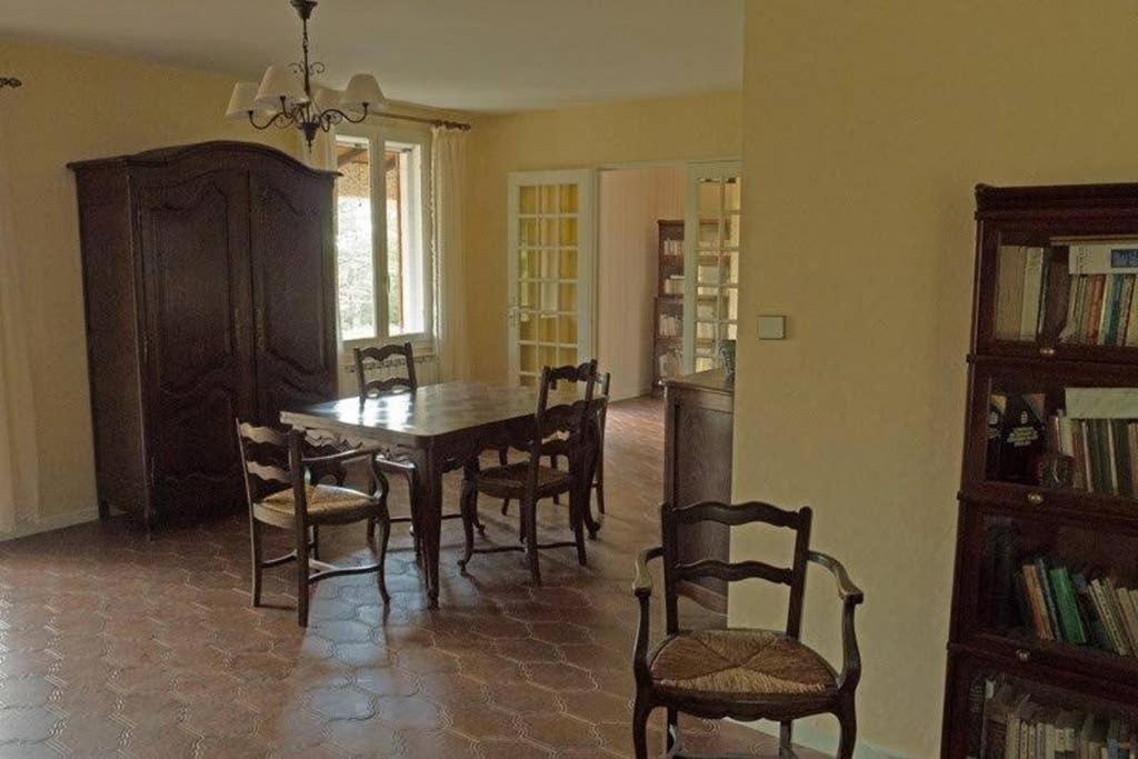 Villa La Lurette, Appartement Et Studio Saint-Étienne-les-Orgues Exteriör bild