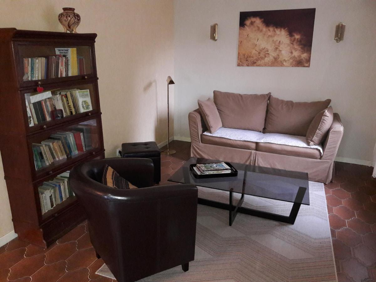 Villa La Lurette, Appartement Et Studio Saint-Étienne-les-Orgues Exteriör bild